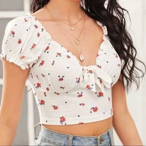 🍒 SHEIN FLORAL MILKMAID TOP